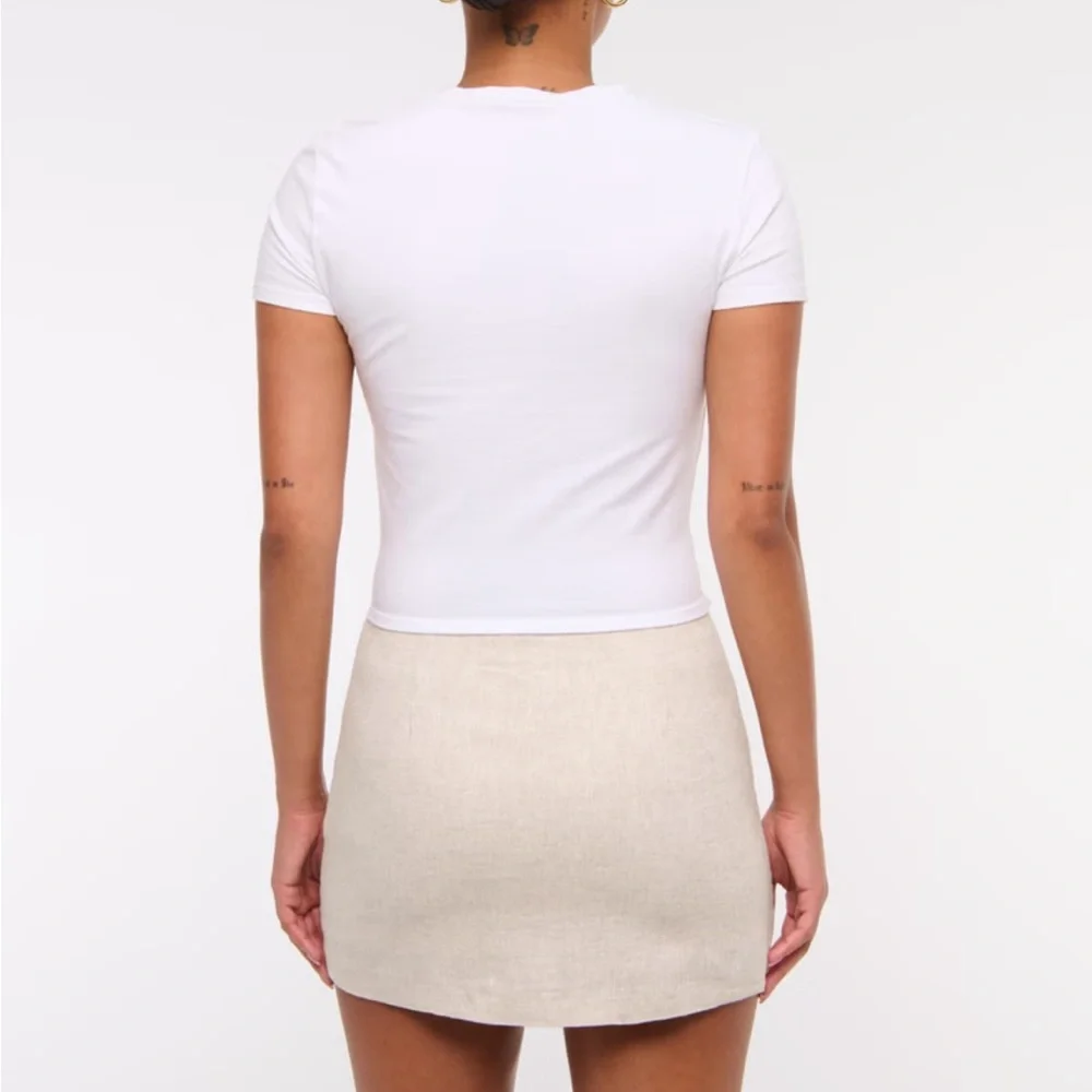 A&F Scarlett Mid Rise Linen-Blend Mini Skort, L, Unworn - Picture 5 of 9